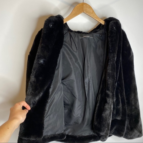 Zara Black Faux Fur Hooded Coat Jacket S - Picture 6 of 11